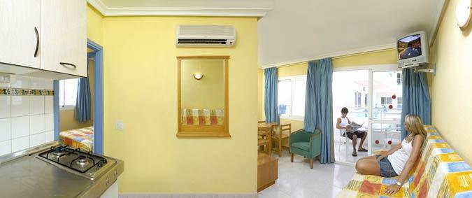 Apartamentos Mira Mola Figueretas Habitación foto